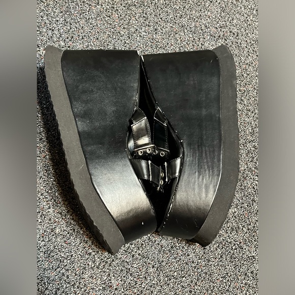 Early Demonia Size 10 Double strap buckle black ultra platform slide sandals - Picture 5 of 9